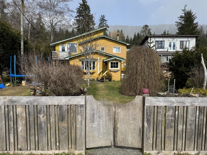 For sale: 911 Third Avenue, Daajing Giids, BC.