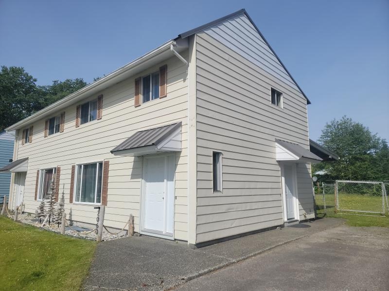 2060 Maple Crescent furnished home