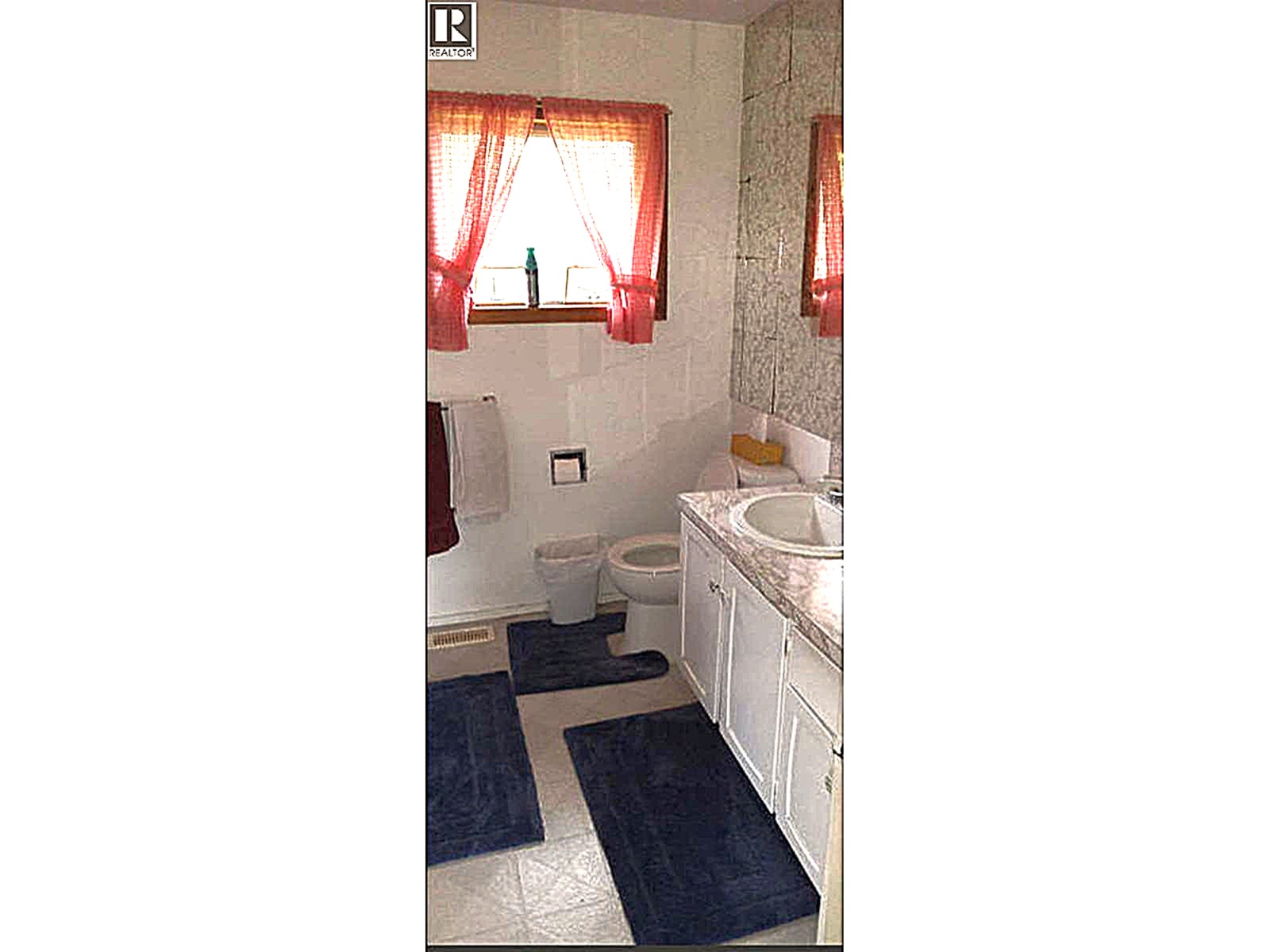 https://realestate.haidagwaiitrader.com/wp-content/uploads/38-tingley-8.jpg