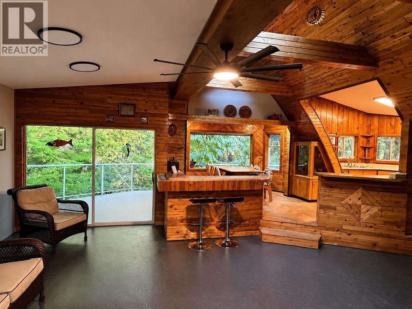 https://realestate.haidagwaiitrader.com/wp-content/uploads/539-Beach-Rd-7.jpg