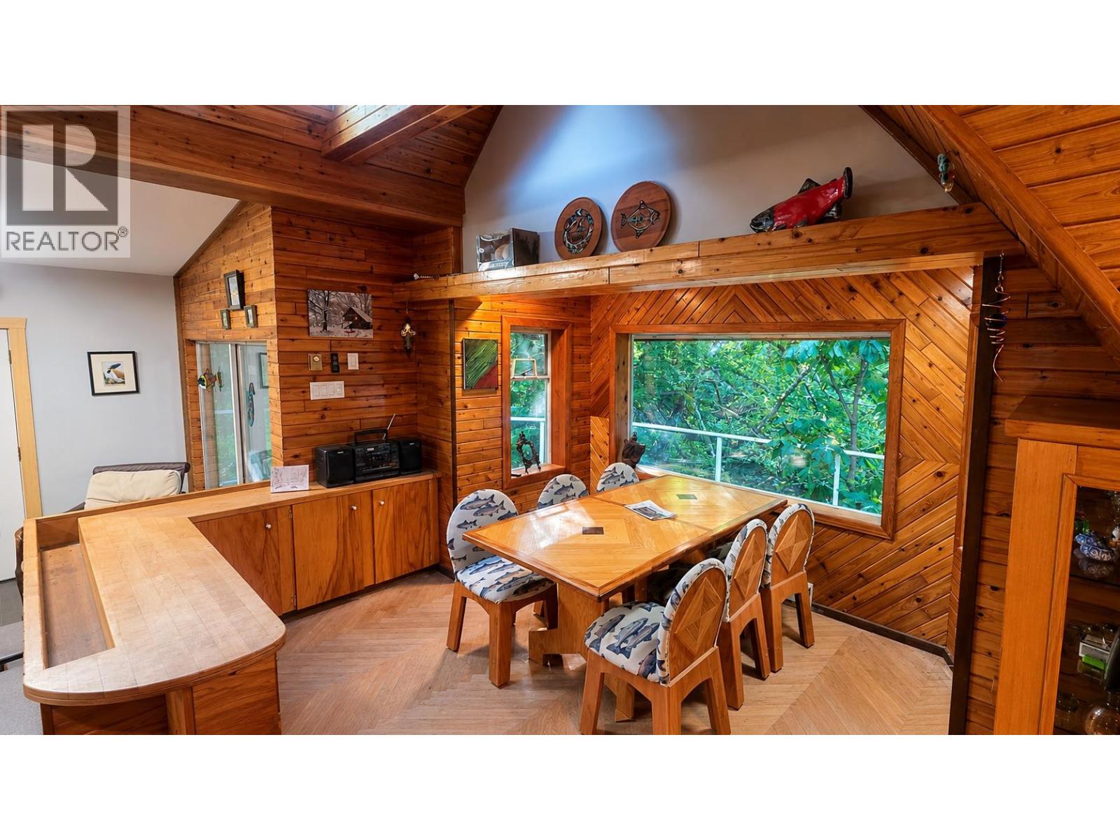 https://realestate.haidagwaiitrader.com/wp-content/uploads/593-Beach-Rd-8.jpg