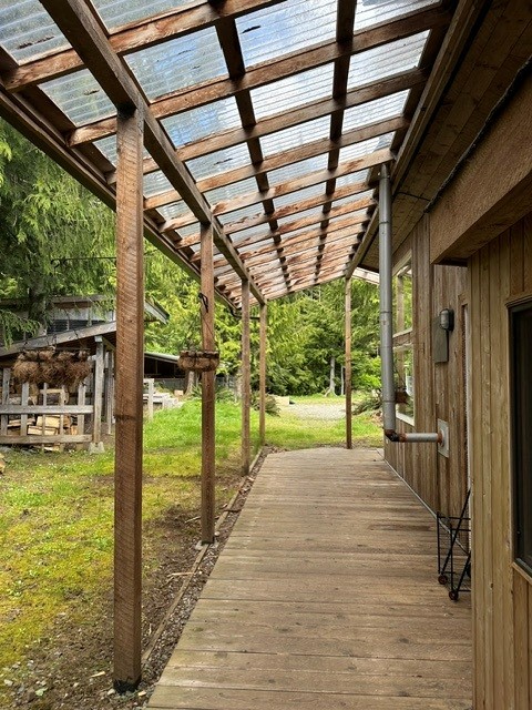 https://realestate.haidagwaiitrader.com/wp-content/uploads/Entrance1.jpg
